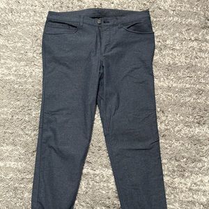 Lululemon men’s ABC slim fit 5 pocket pant